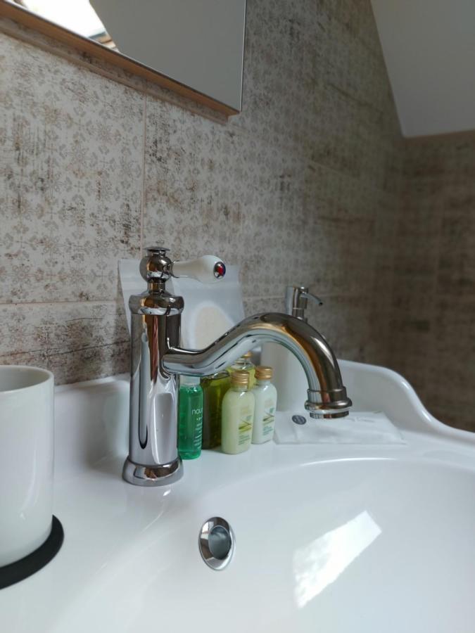 Akacos Tanya Es Vendeghaz Hotel Marok Buitenkant foto